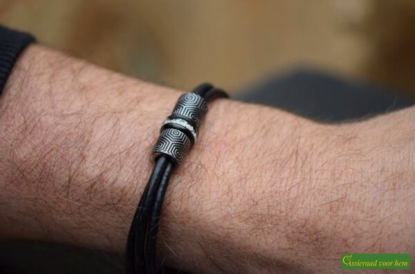 HSLA3027 | Cremation ashes men's memorial bracelet Leather - Image 2