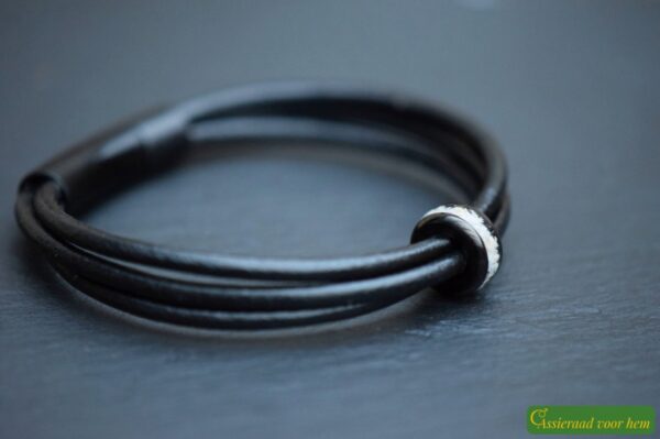 HSLA3030 | Cremation ashes men's memorial bracelet Leather - Image 2