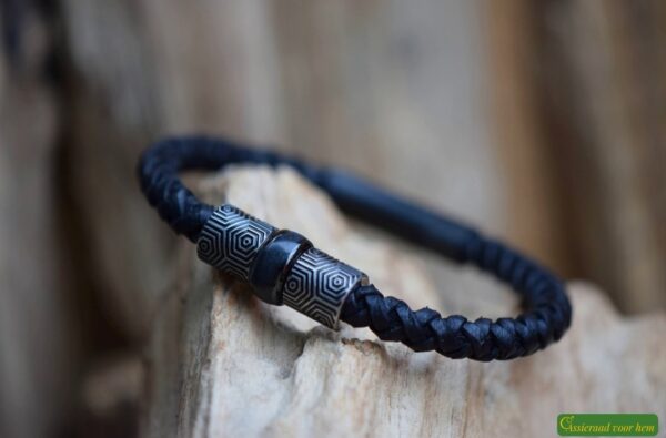 HSLA3026 | Cremation ashes men's memorial bracelet Leather