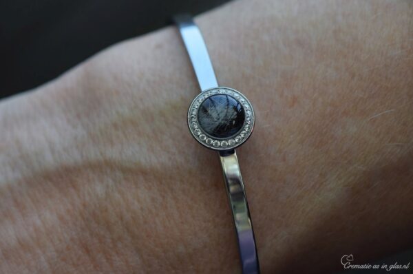 DSA3008 | Commemorate women's bracelet with cremation ashes - Image 5