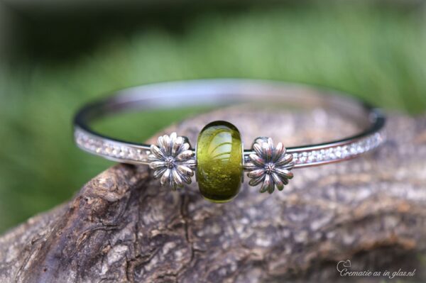 DSA3015 | Commemorate women's bracelet with cremation ashes