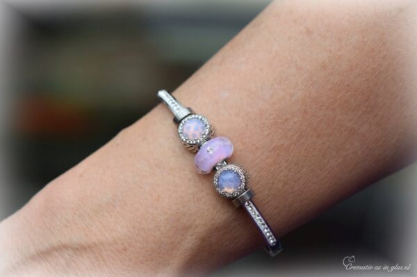 DSA3004 | Commemorate women's bracelet with cremation ashes - Image 2