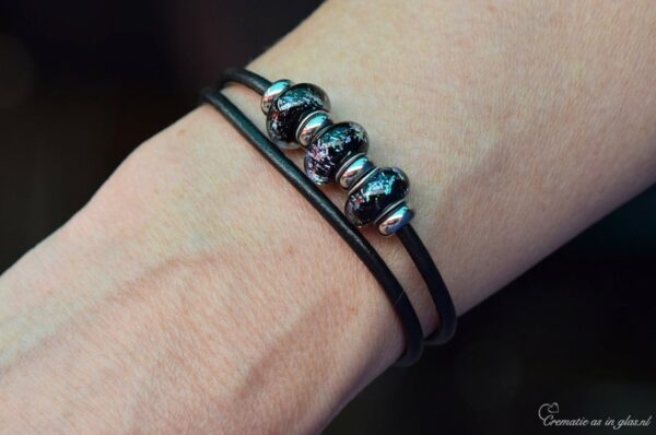 DSA3005 | Commemorate women's bracelet with cremation ashes - Image 5